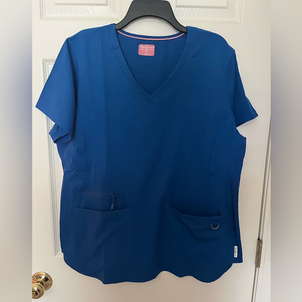 BNWT Set of 2 Ava Therese Madi Side Knit Scrub Tops - Royal Blue